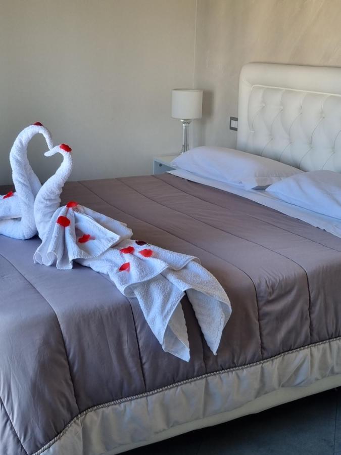 Guest House Emily Suites Półwysep Sorrentyński Zewnętrze zdjęcie