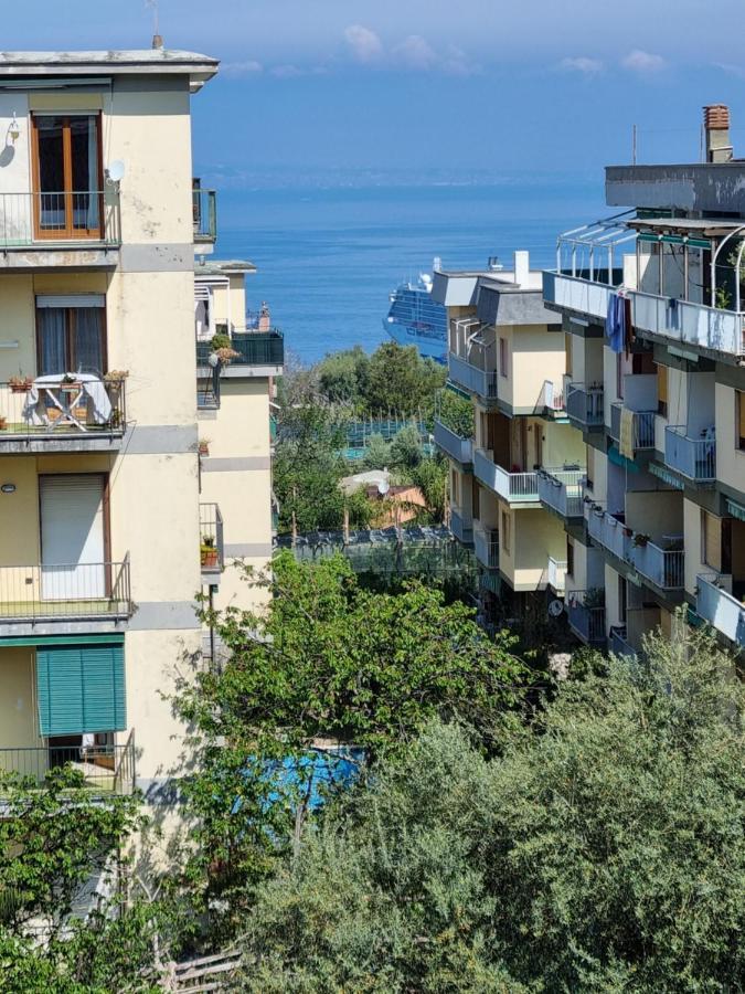 Guest House Emily Suites Półwysep Sorrentyński Zewnętrze zdjęcie