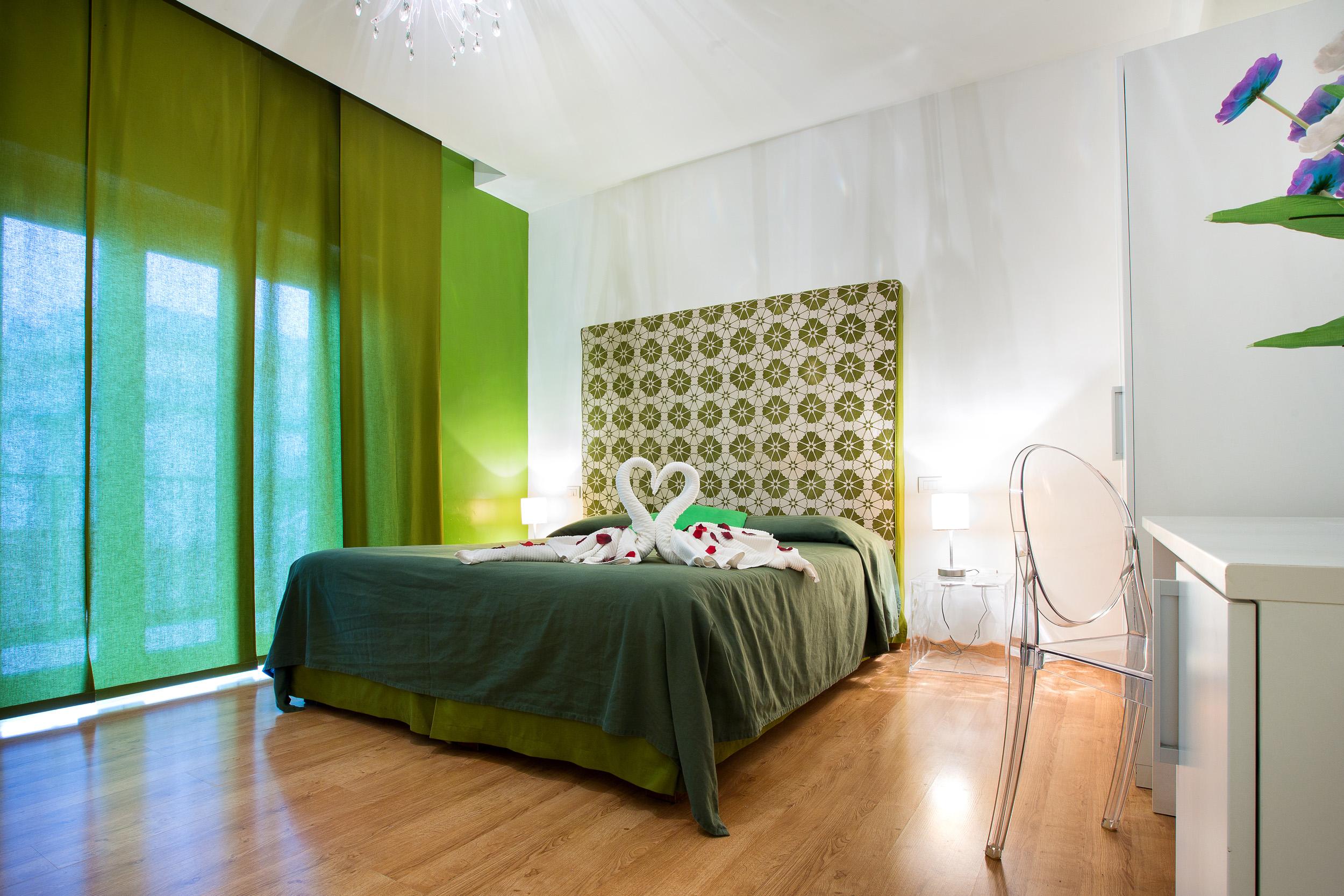 Guest House Emily Suites Półwysep Sorrentyński Zewnętrze zdjęcie