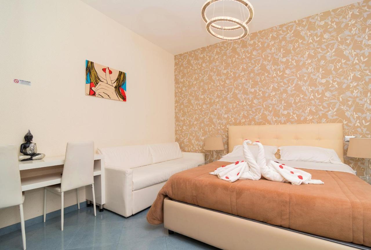 Guest House Emily Suites Półwysep Sorrentyński Zewnętrze zdjęcie