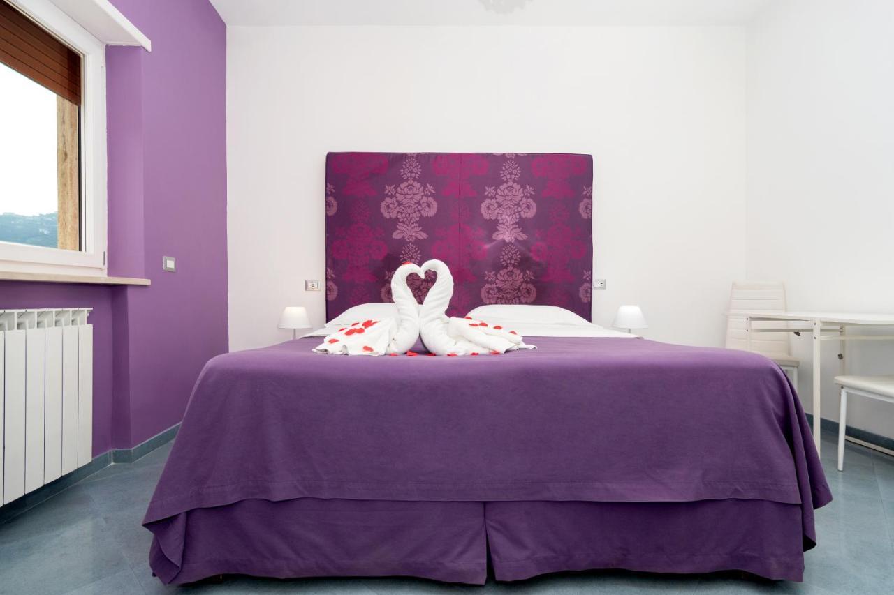 Guest House Emily Suites Półwysep Sorrentyński Zewnętrze zdjęcie