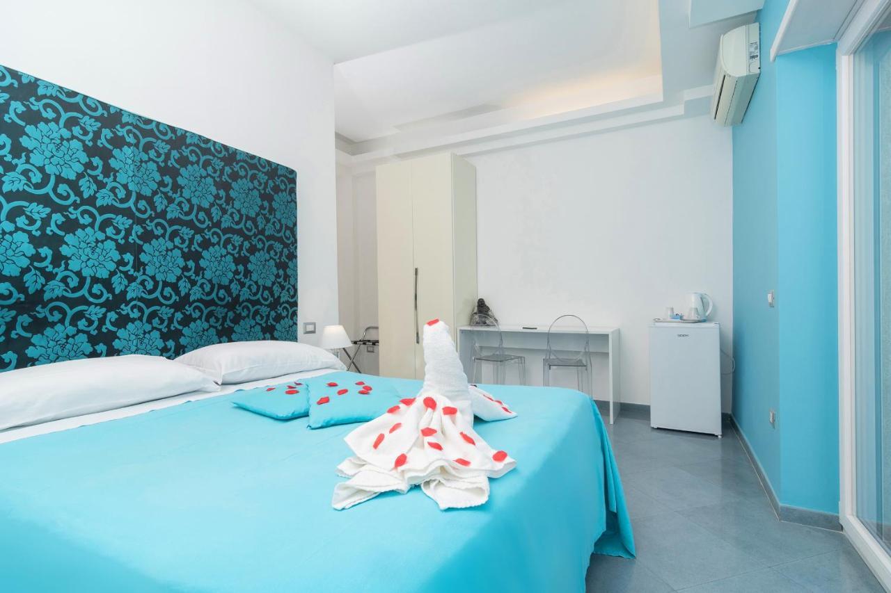 Guest House Emily Suites Półwysep Sorrentyński Zewnętrze zdjęcie